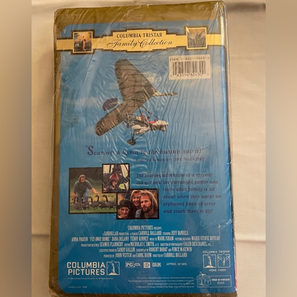NEW Fly Away Home VHS - Picture 2 of 4